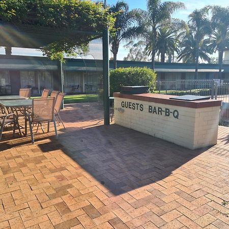 Motel Riverina Leeton Zewnętrze zdjęcie