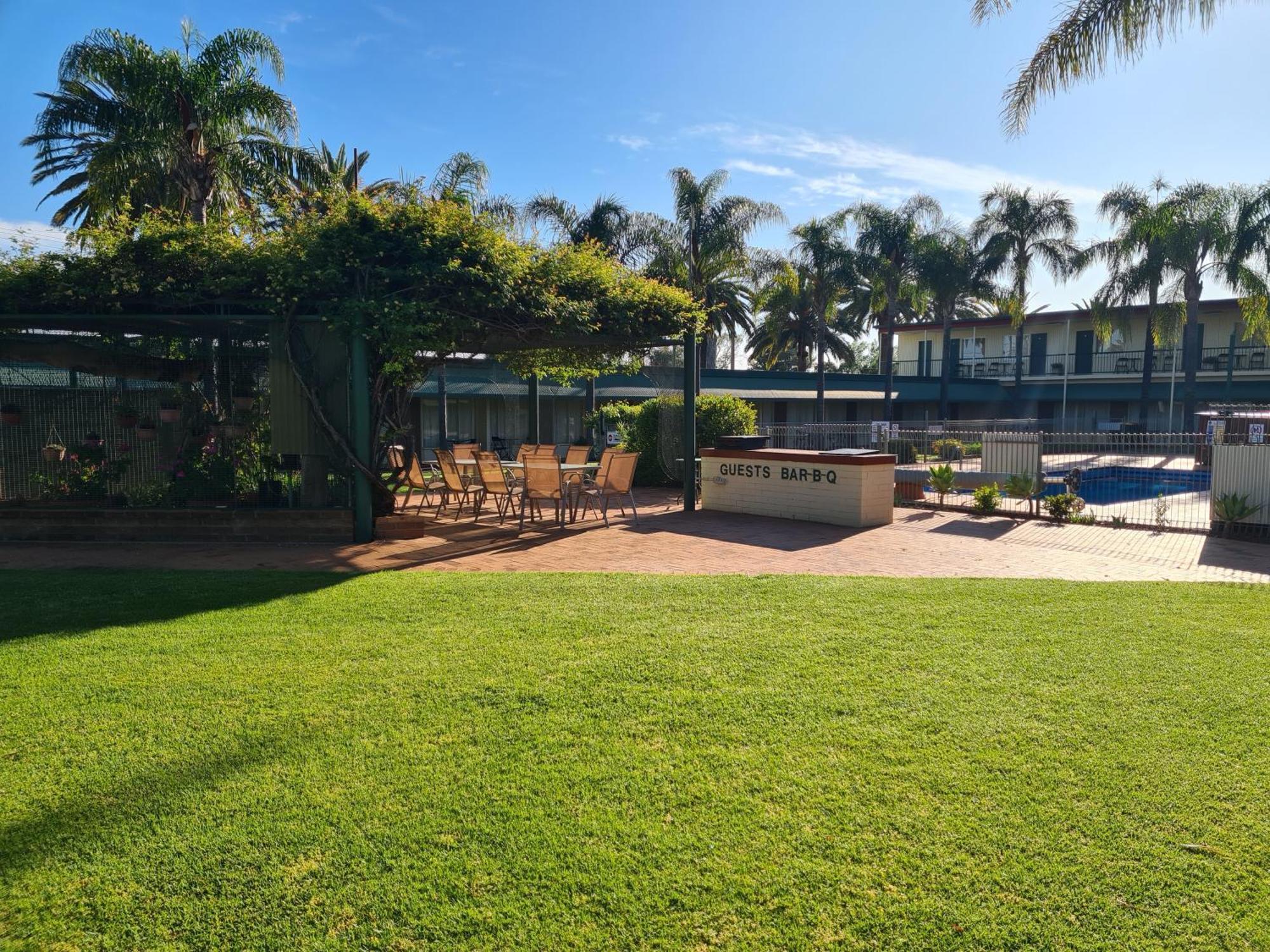 Motel Riverina Leeton Zewnętrze zdjęcie