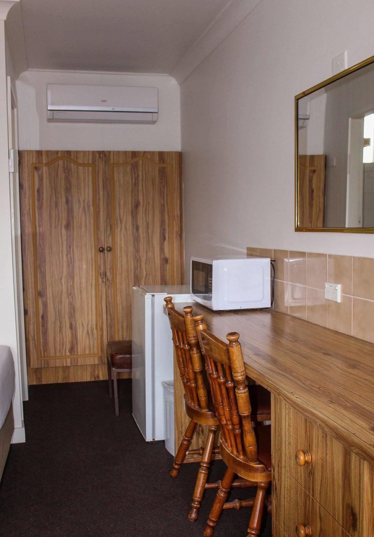 Motel Riverina Leeton Zewnętrze zdjęcie